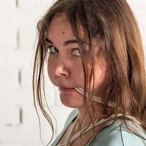 VerspielteTess image 1